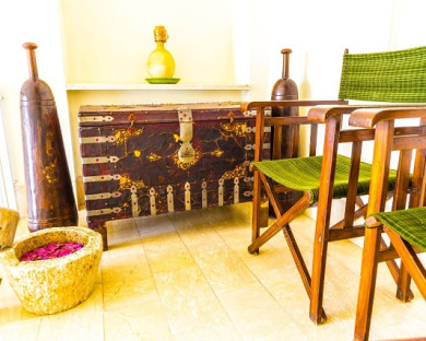 Yazd-Boniad-02.jpg