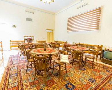Yazd-Boniad-13.jpg