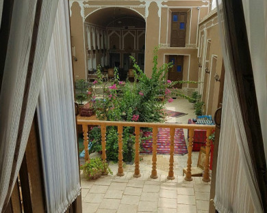 Yazd-Ghanat-09.jpg