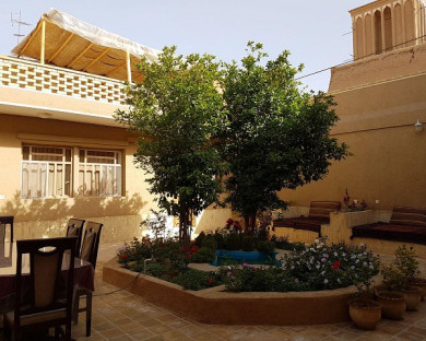Yazd-Jangal-07.jpg
