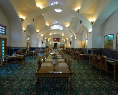Yazd-Moshir_ol_mamalek-05.jpg