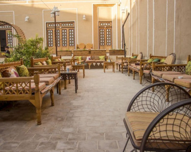 Yazd-Parsik-01.jpg