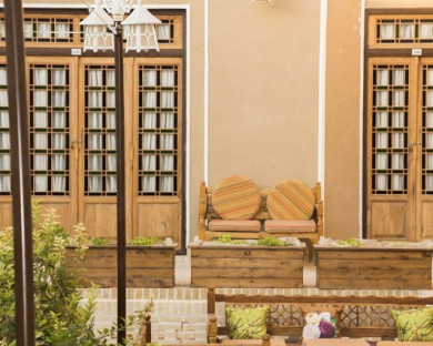 Yazd-Parsik-02.jpg