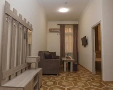 Yerevan-Alba-17.jpg