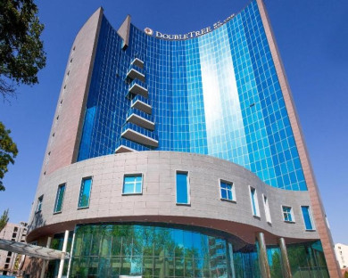 Yerevan-DoubletreeByHilton-1.jpg