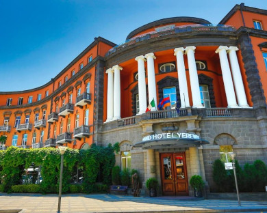 Yerevan-Grand-1.jpg