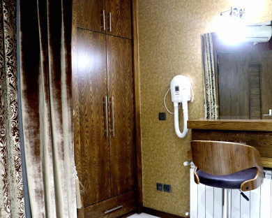 esfahan-besat-12.jpg