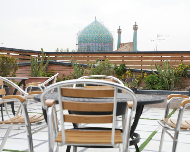 esfahan-khanemadari-11.jpg