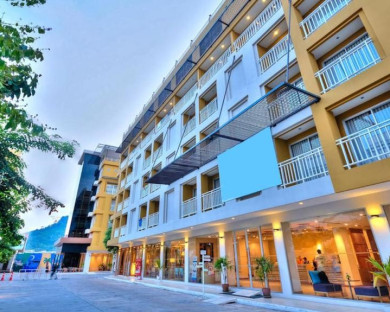 phuket-ashleeplaza-1.jpg