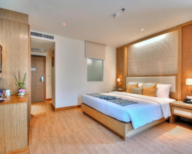 phuket-ashleeplaza-5.jpg