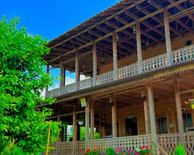 rasht-sarayefakhr-1.jpg