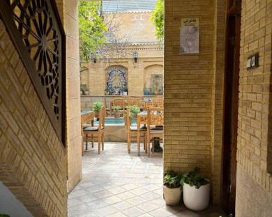 shiraz-emaratjamshidiye-14.jpg