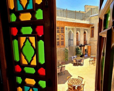 shiraz-j-2.jpg
