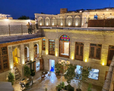shiraz-jahanshahi-1.jpg