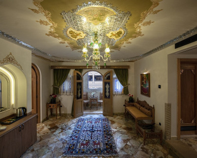 tehran-granmirasrashidieh-3.jpg