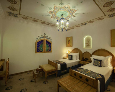 tehran-granmirasrashidieh-45.jpg