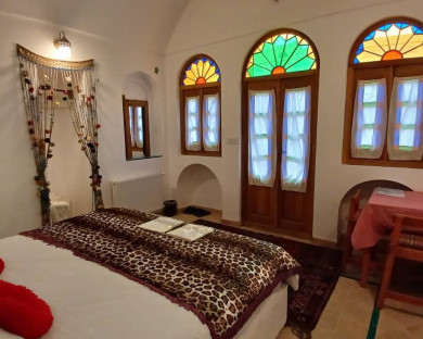 yazd-alma-31.jpg