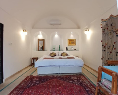yazd-alma-34.jpg