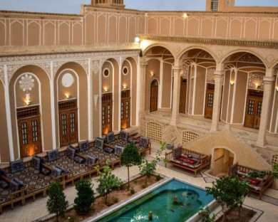 yazd-darbar-35.jpg