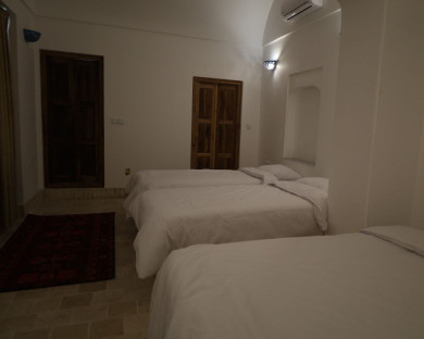 yazd-khosro-12.jpg